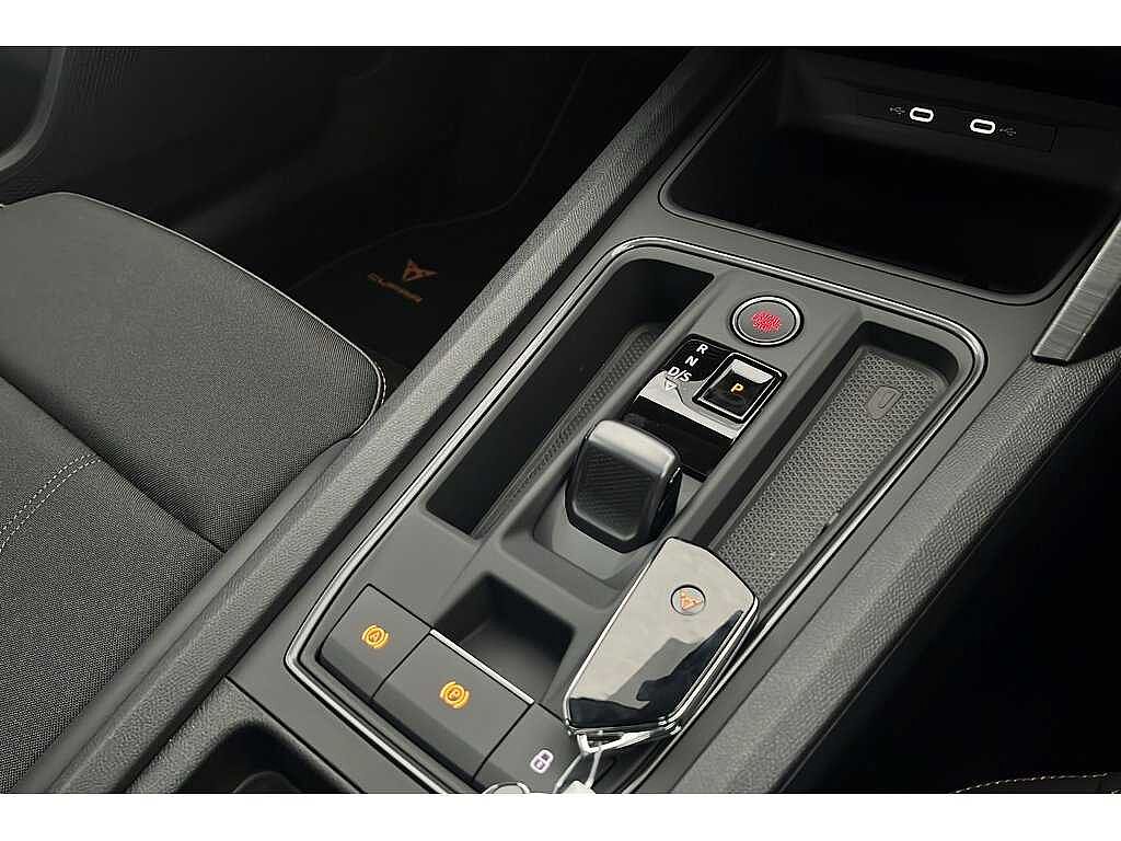 Cupra Leon Estate V1 Design Edition 1.5 eTSI EVO DSG-auto AFV 150 7-speed automatic