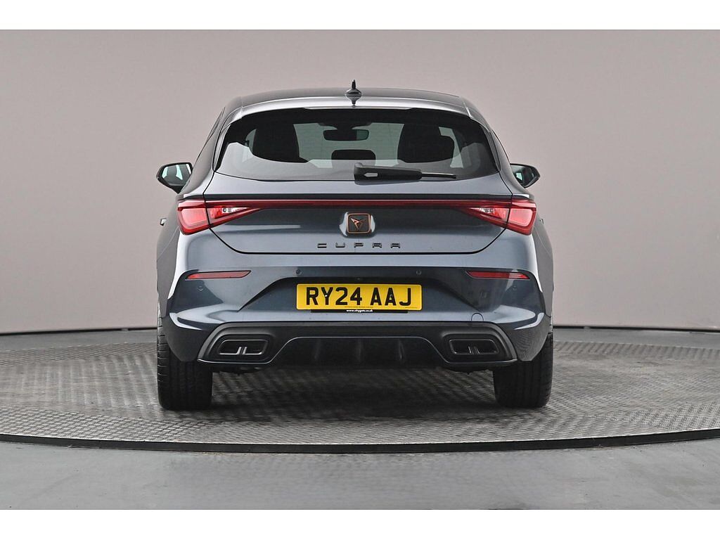 Cupra Leon V1 Design Edition 1.5 eTSI EVO DSG-auto AFV 150 7-speed automatic