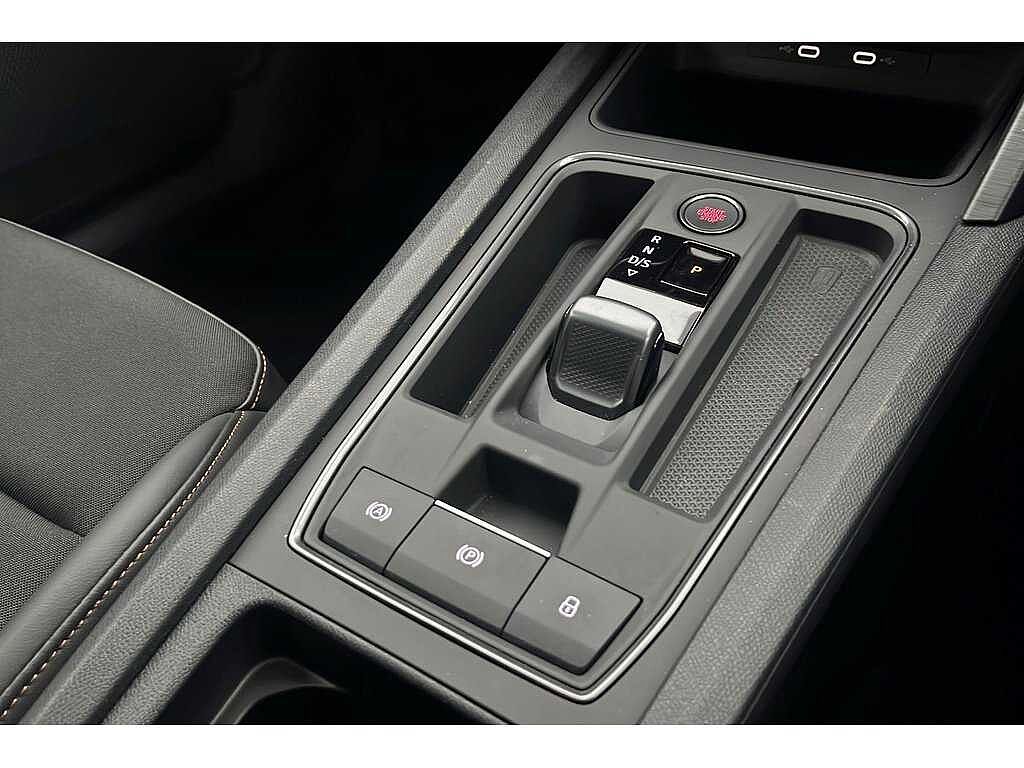 Cupra Leon V1 Design Edition 1.5 eTSI EVO DSG-auto AFV 150 7-speed automatic