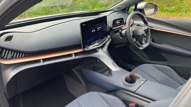 CUPRA Tavascan