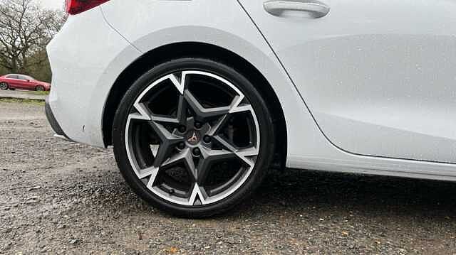 CUPRA Leon