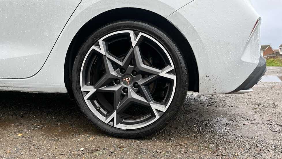 CUPRA Leon