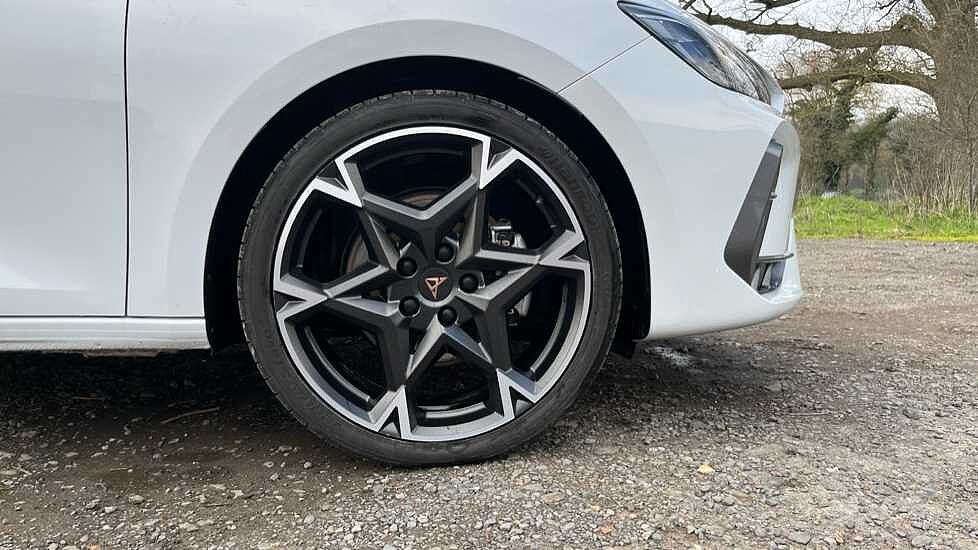 CUPRA Leon