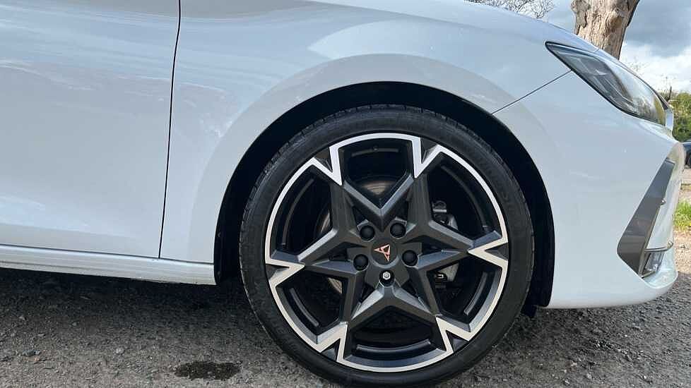 CUPRA Leon