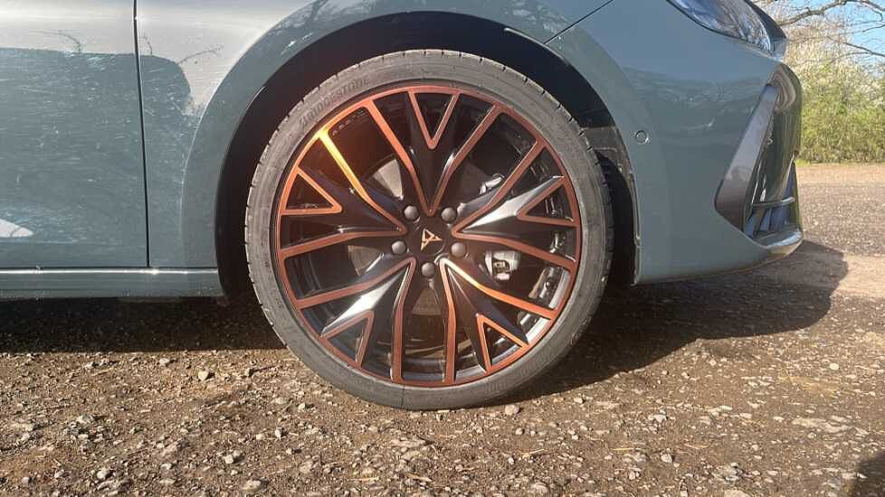 CUPRA Leon