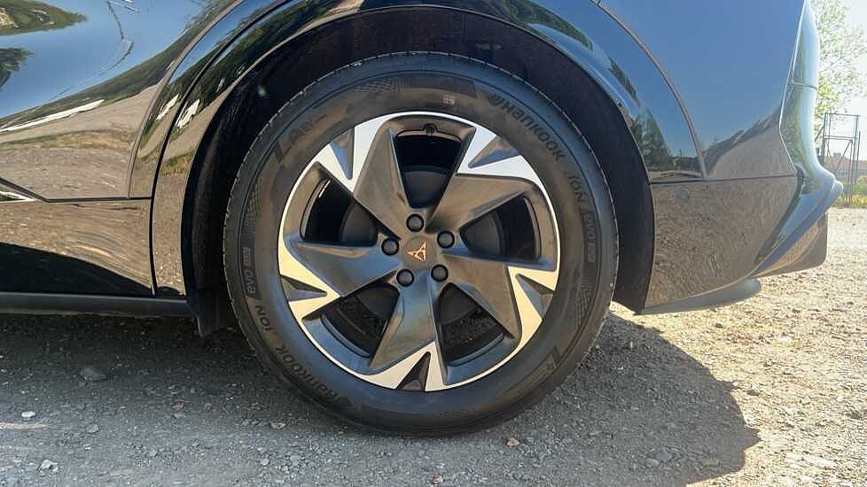 CUPRA Tavascan