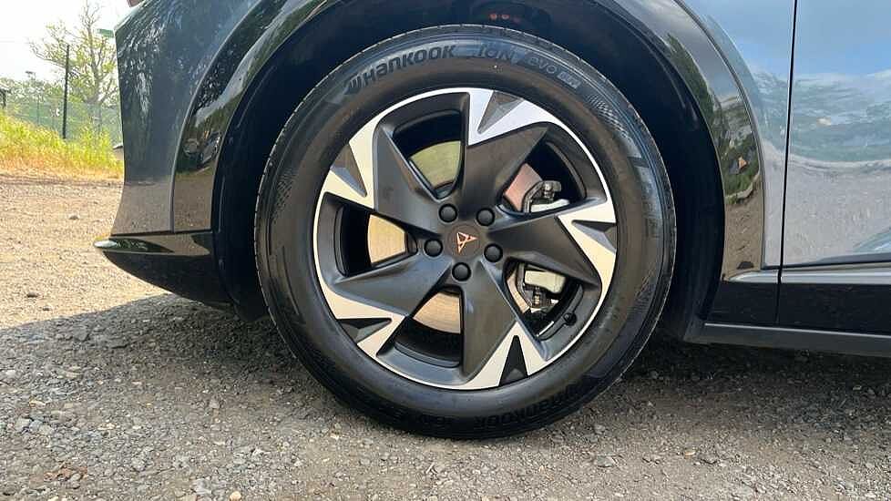 CUPRA Tavascan