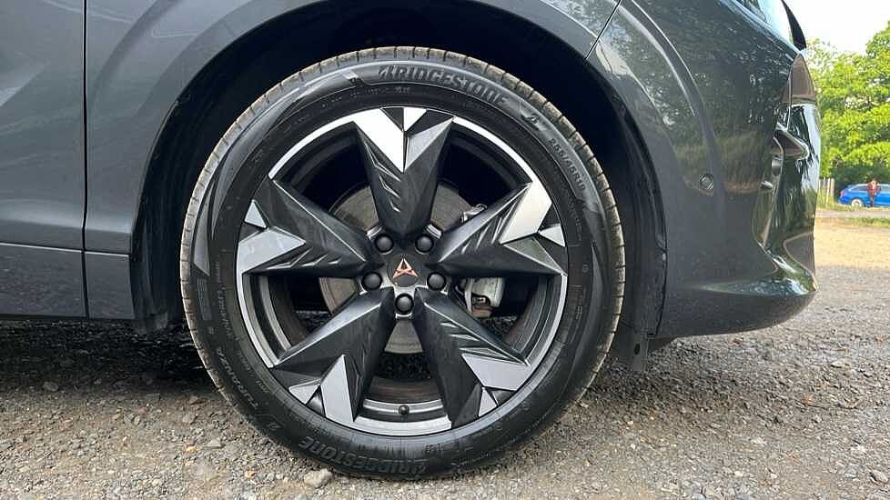 CUPRA Terramar