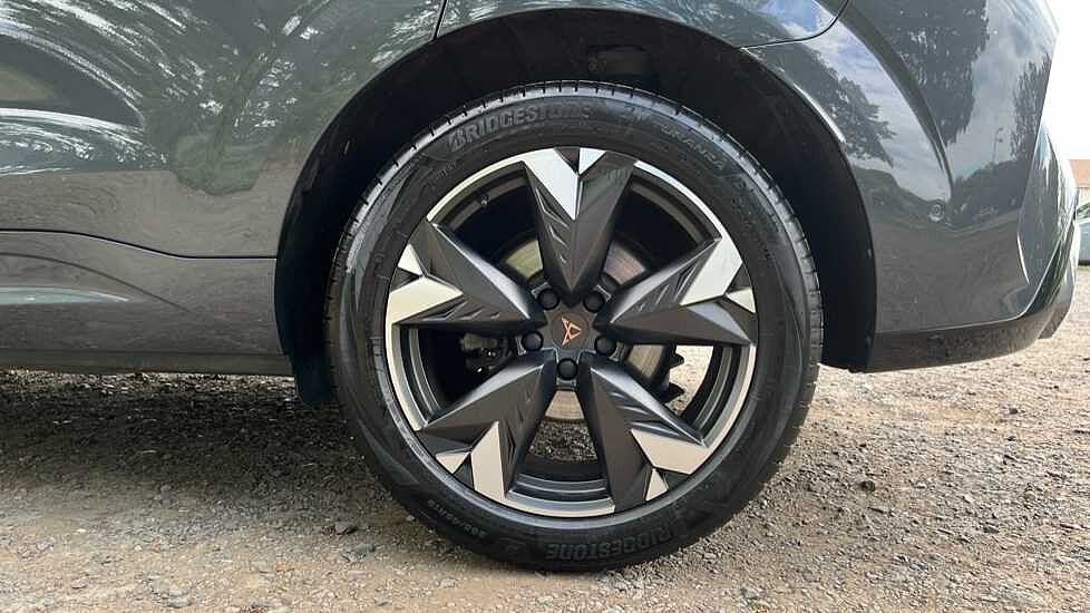 CUPRA Terramar